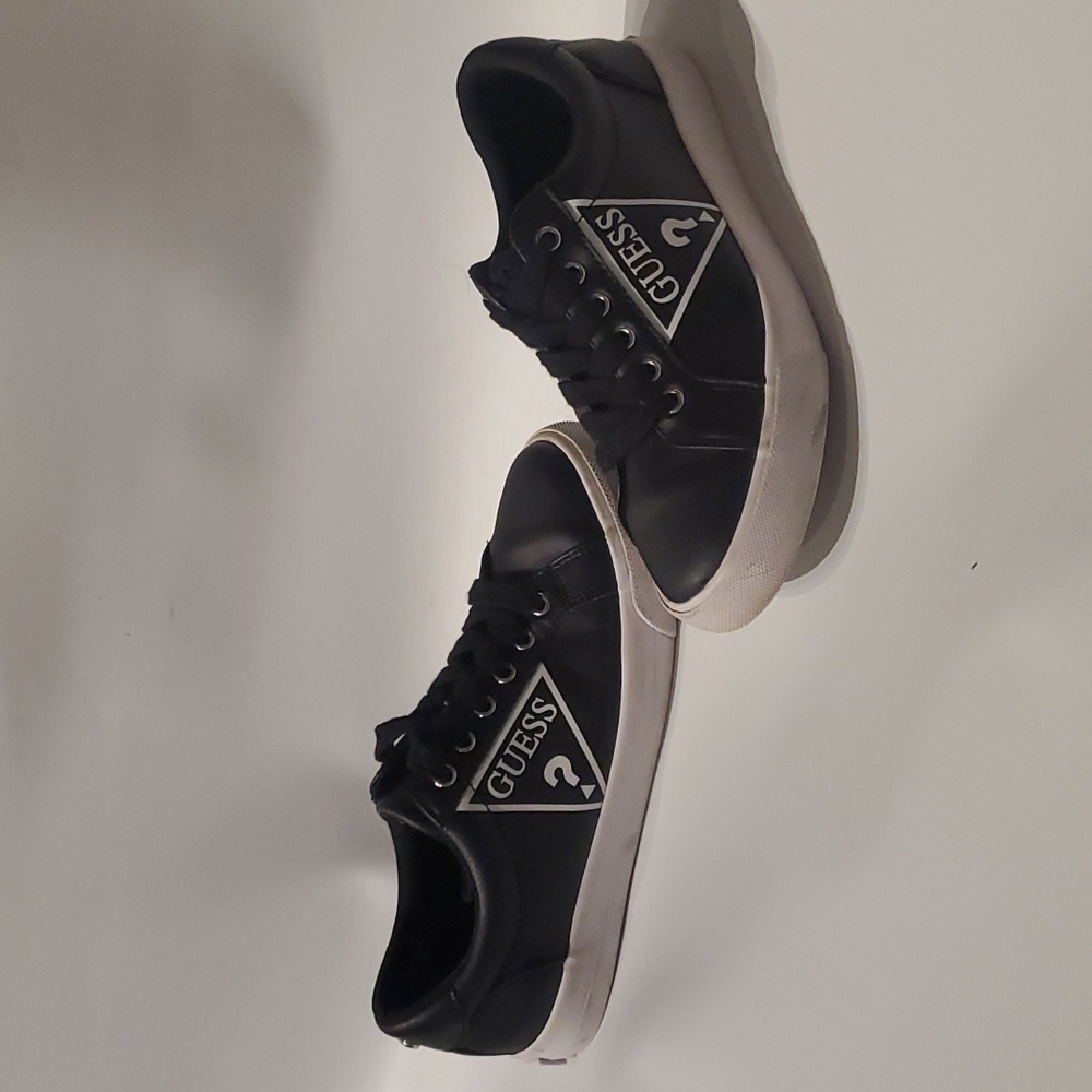 Guess leather shoes